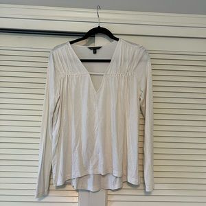 Banana Republic ultra-soft peekaboo/keyhole top.